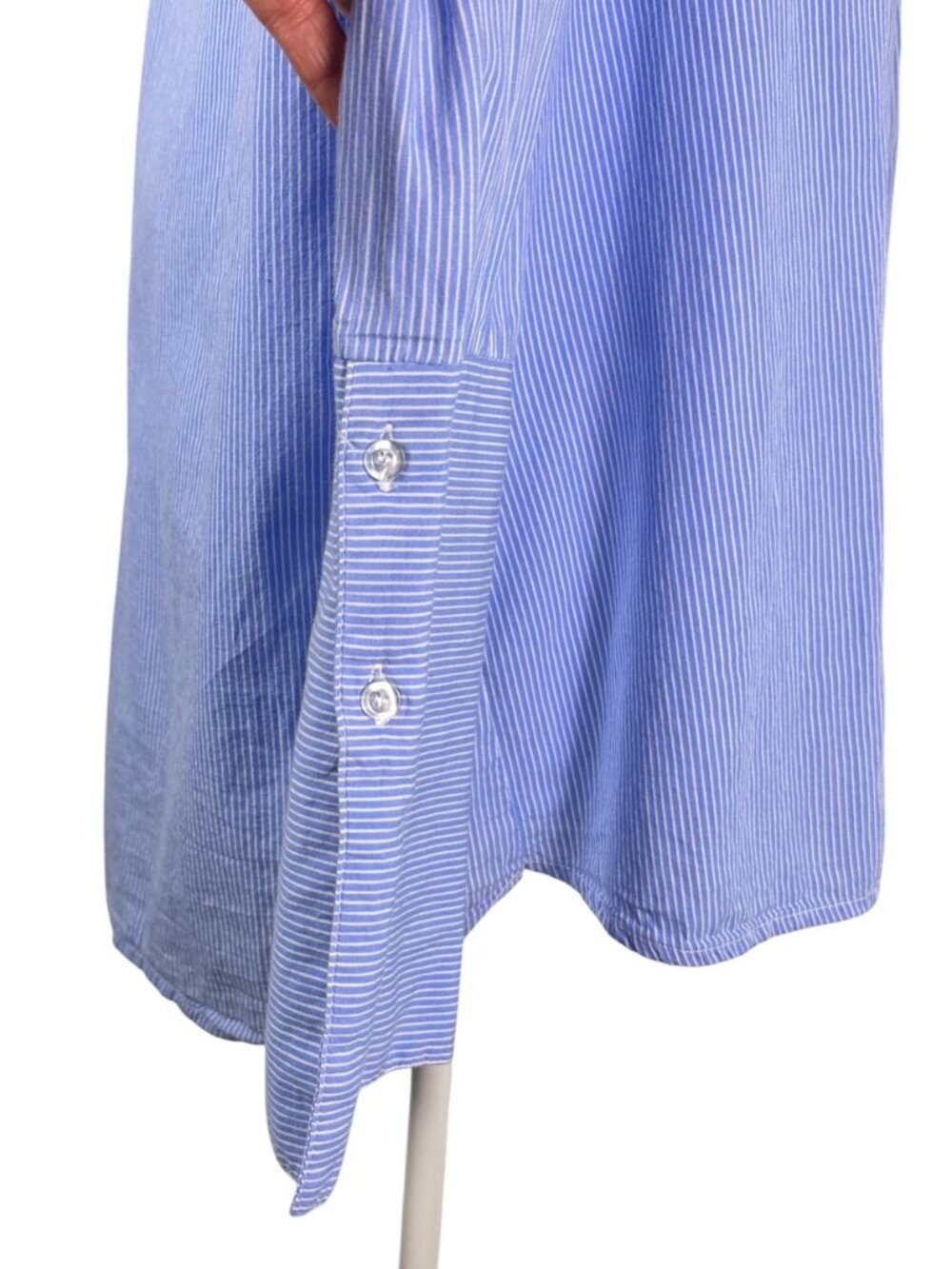 Giani Bini Blue Striped Floral Embroidered Button-Up Shirt | Size Est. L - Picture 5 of 12